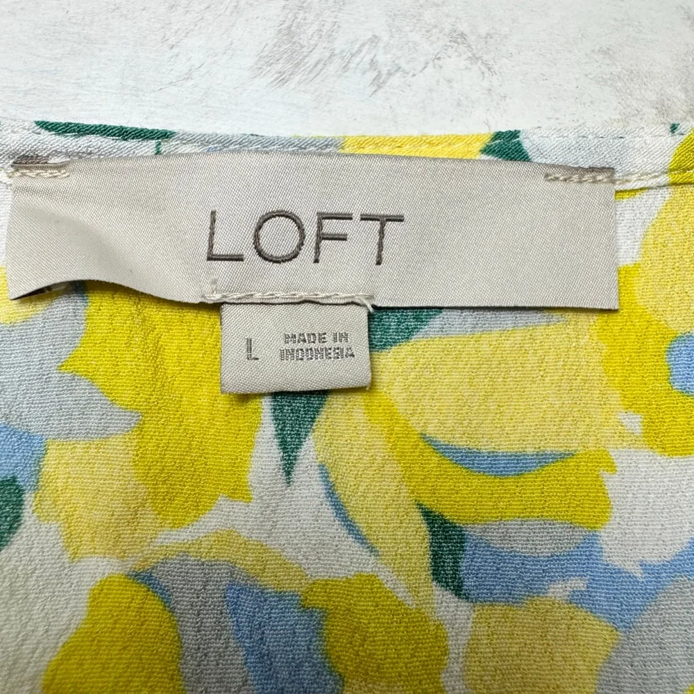 Loft Yellow Blue Floral V-Neck Button Front Blouse Size L